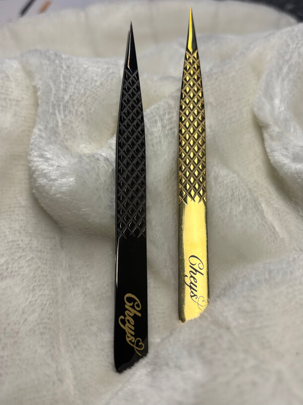 Straight tweezer | isolation